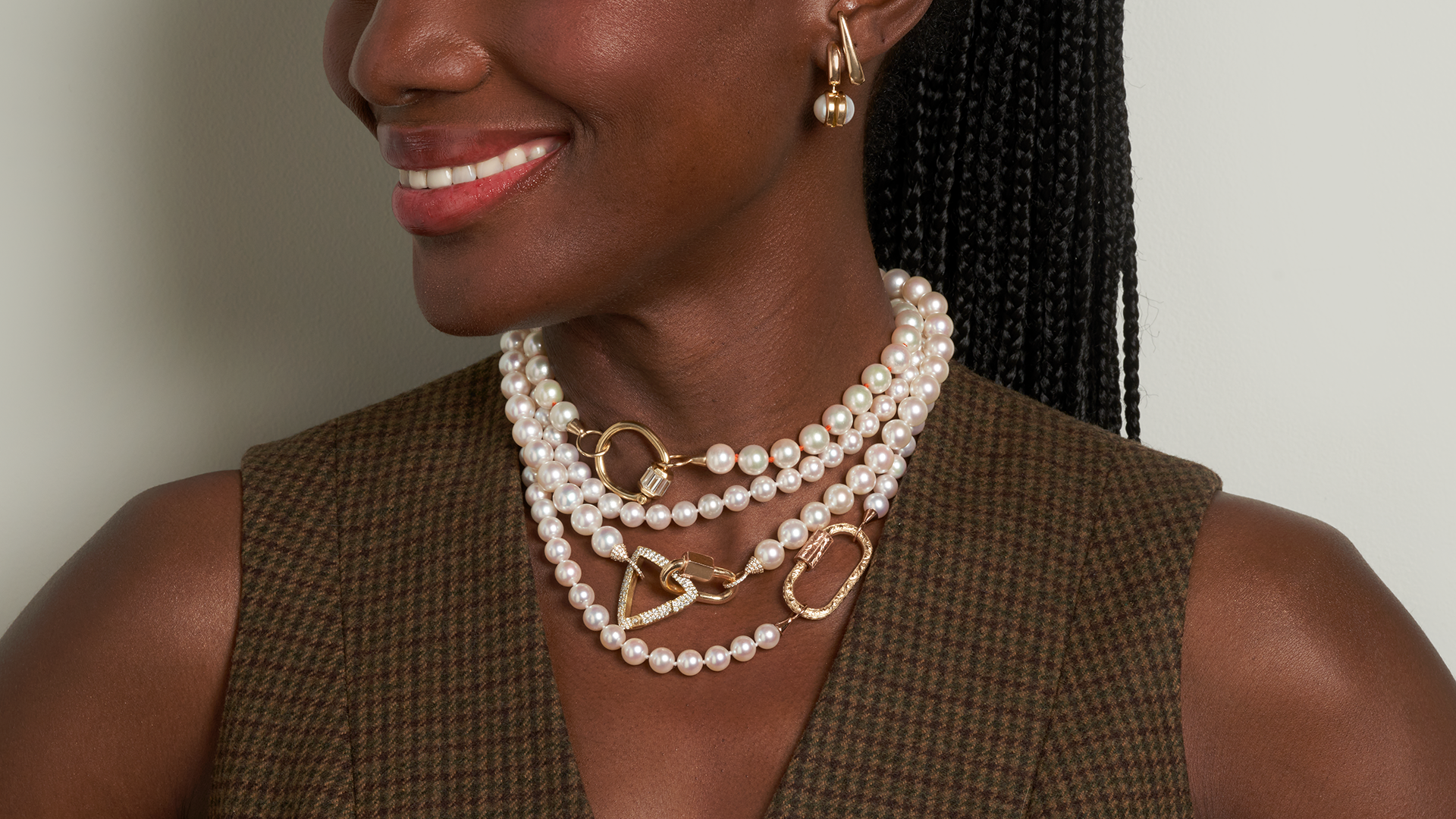 Woman wearing custom pearl jewelry