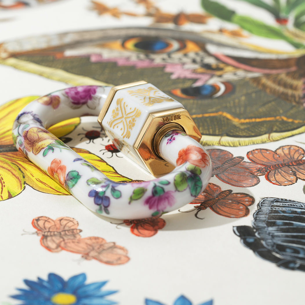 Piece of the Week: Marla Aaron’s ‘Nymphenburg Lock’